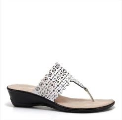 Kelli Sandal In White